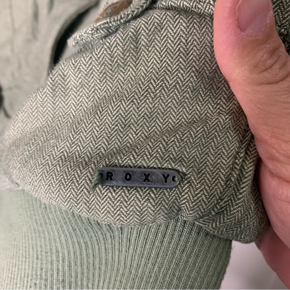 Roxy Thick Hooded Coat - Picture 9 of 15